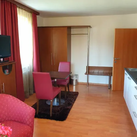 Via Roma Hotel Salzburgo