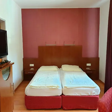 Via Roma 4* Salzburg