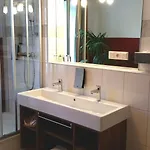 Otel Via Roma 4*